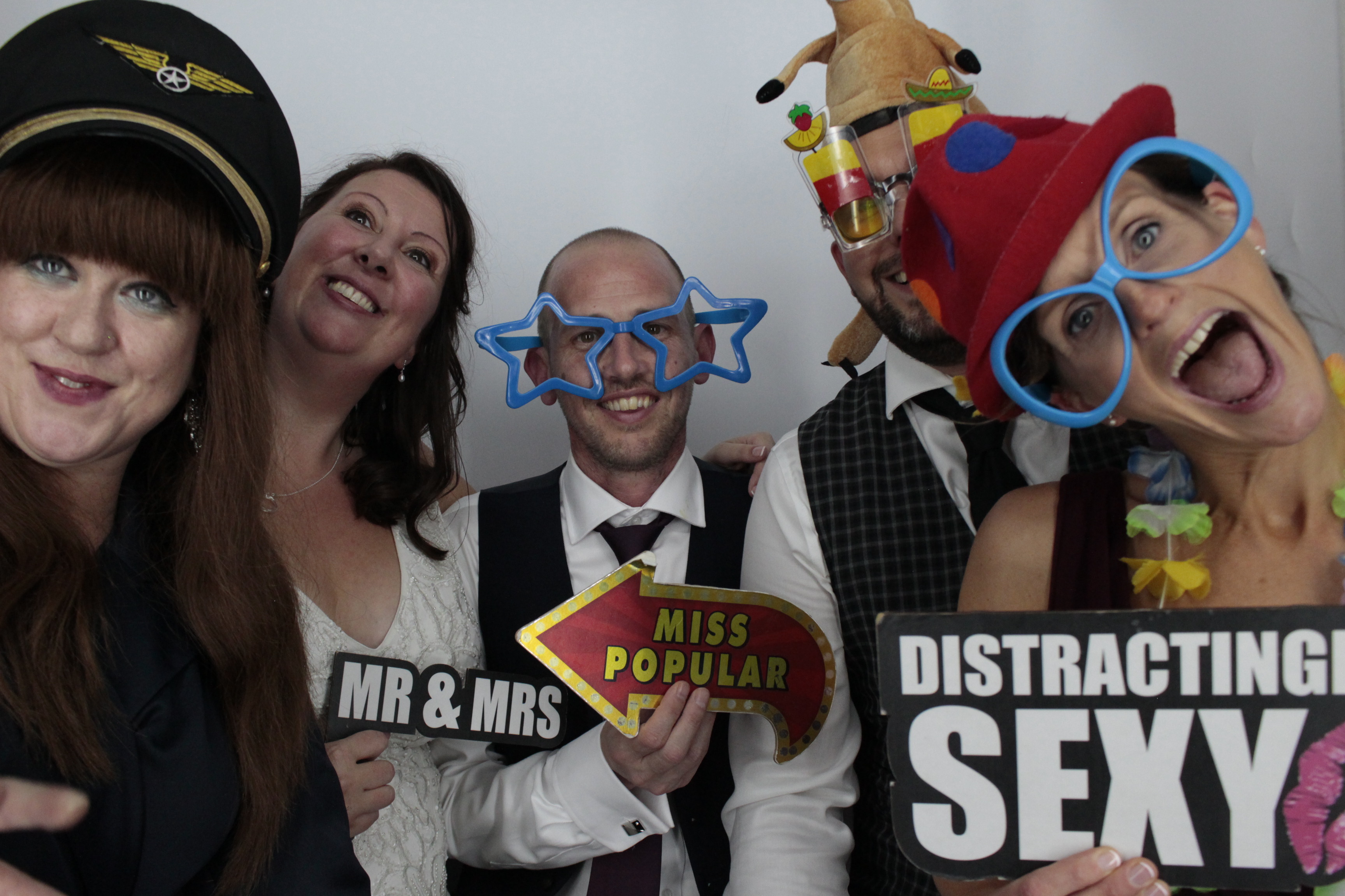 Andrew and Lynsey's Wedding | View more photos from the event at gallery.myphotoboothexperience.co.uk/u/MyPhotoBoothExperienceLtd/Andrew-and-Lynseys-Wedding
